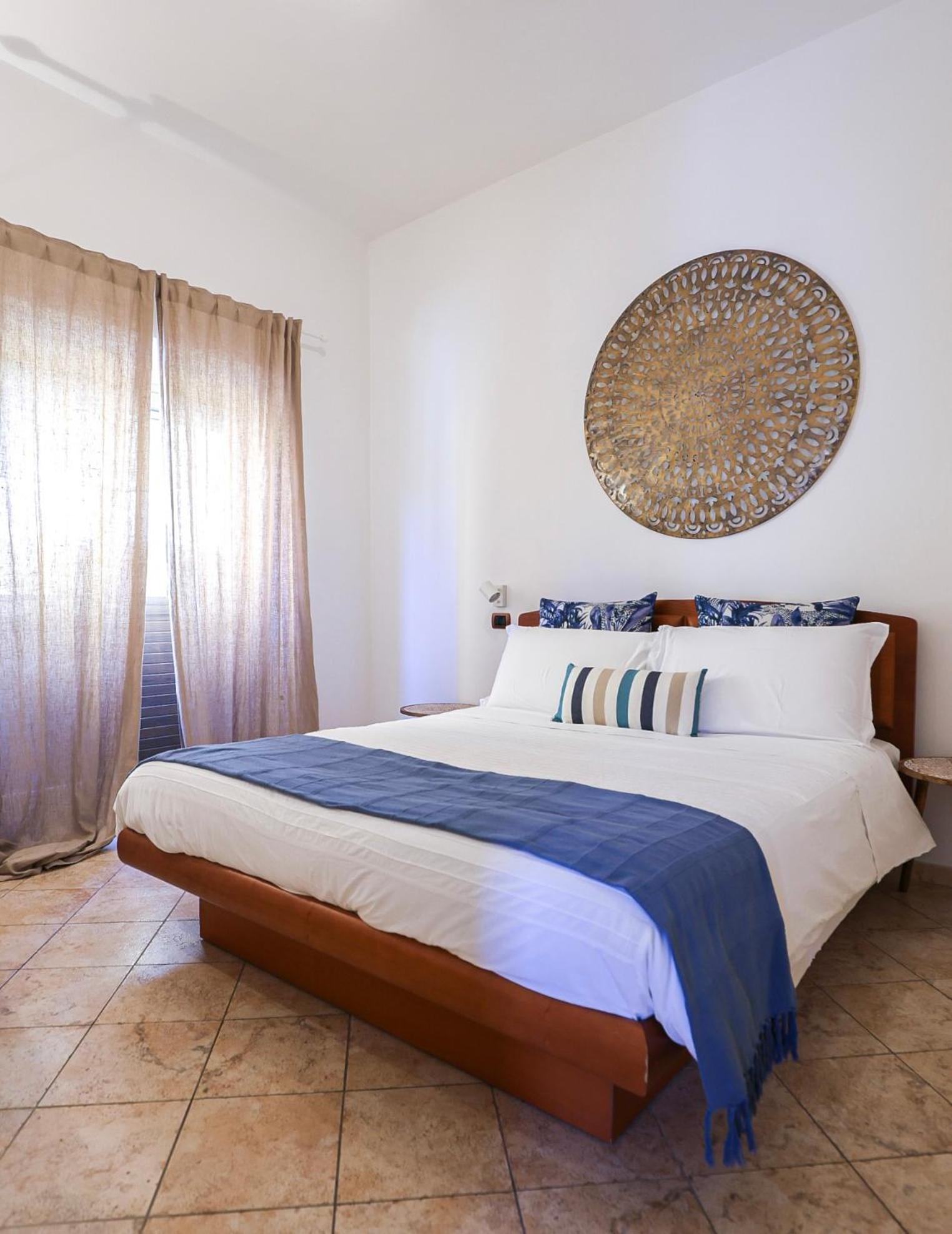 Casa Acqua Marina Apartment กาส์ตีจลิโอเน เดลลา เปสกายา ภายนอก รูปภาพ