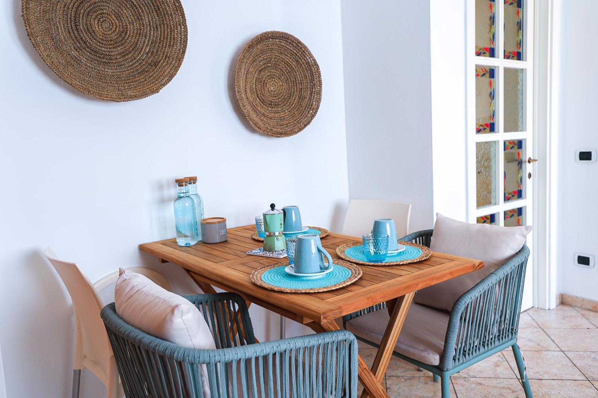 Casa Acqua Marina Apartment กาส์ตีจลิโอเน เดลลา เปสกายา ภายนอก รูปภาพ